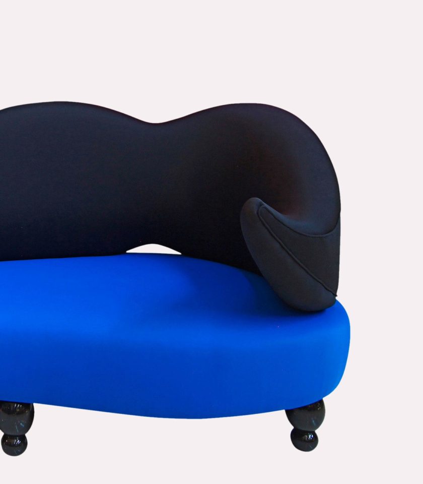 divano con struttura in legno francesca levi